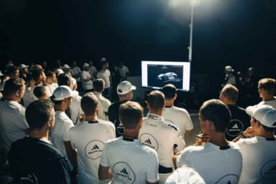 メルセデスAMG コンセプトAMG GT XX：F1級の関係者が参加して実証走行が行われた