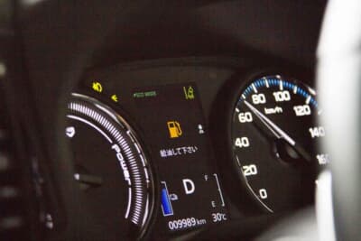 高速道路上でのガス欠は、故障ではなく運転者の不注意による整備不良と見なされる