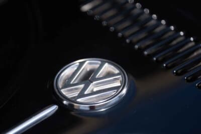 33万5000ドル（邦貨換算約4940万円）で落札されたフォルクスワーゲン「ビートル リムジン」C）Courtesy of RM Sotheby's