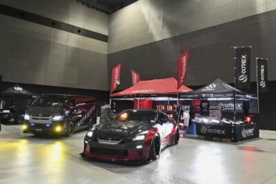 VALENTI & AlphaRex:最新のLEDヘッドライトの明るさは驚異的！ “その輝き、鮮烈”のキャッチフレーズに偽りなし