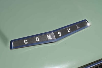 フォード コンサル コーティナ エステート：マイナーチェンジでフォード コーティナ」へと名称変更されるが、デビュー当初の1962年は「コンサル」と「コーティナ」のダブルネームだった