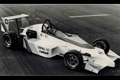 当時のフォーミュラオペル。乗ったのはこのマシンではないが、こんな感じのマシンだった