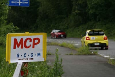 ダイハツ ブーンX4：デイラリーでは、ラリーコンピューターなどの使用機器に制限なしのAクラス、ラリーコンピューター使用不可のBクラスとCクラス、製造年が古い旧車のLクラスがある