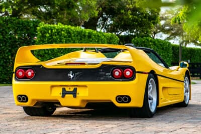 924万5000ドル（邦貨換算約13億6068万円）で落札されたフェラーリ「F50」（C）Courtesy of RM Sotheby's