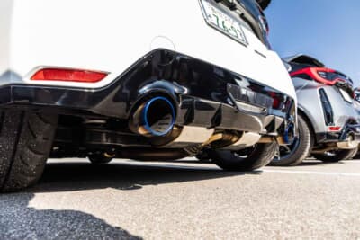 トヨタ GRヤリス：マフラーはキャタライザーも含めてHKS製を装着