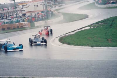 第1ヘアピンの進入