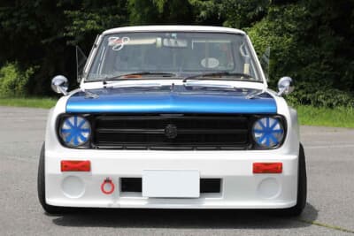 日産 サニートラック：外装は、ボンネット、フェンダー、バンパー類がフルFRP製だ