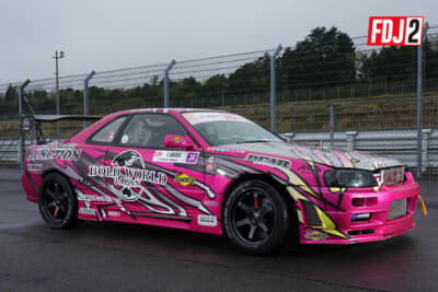 MID RACINGを装着して闘うFDJ2マシン