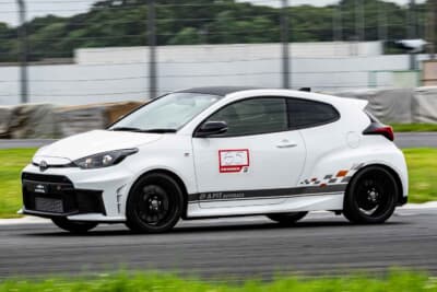 トヨタ GRヤリス：まずはボディにデカールを貼ることから、プロジェクトがスタートしている