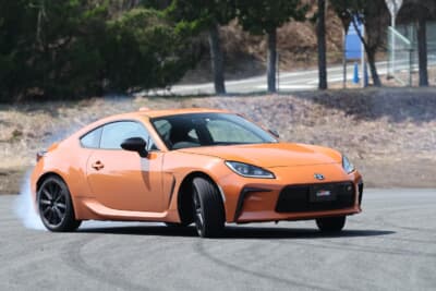 最後にアプライドAのECUをGR86 PERFORMANCE SOFTWAREに書き換えて試乗