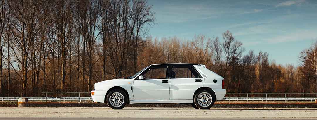 生産台数わずか200台！ランチア「デルタHFインテグラーレEvo I」のホモロゲ仕様が2570万円で落札