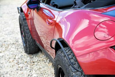 マツダ ロードスター：RTMS製パイプフェンダーはすべて手作り