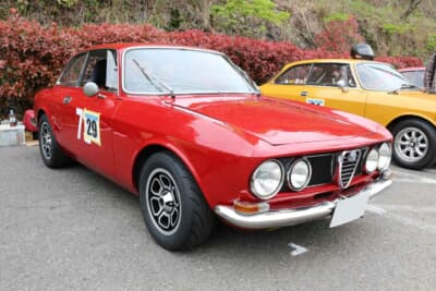 アルファ ロメオ 1750GTV：元々付いていたものをそのまま使っており、ブレーキもノーマルだ