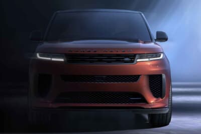 レンジローバー スポーツSVカーボン：最高出力635ps、最大トルク750Nm、最高速290km/h、0-100km/h加速は3.9秒