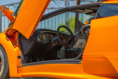 143万5000ドル(邦貨換算約2億1120万円)で落札されたランボルギーニ「ディアブロGT」(C)Courtesy of RM Sotheby's