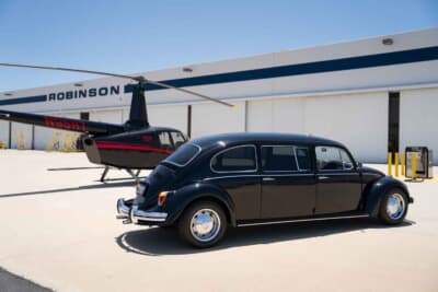 33万5000ドル（邦貨換算約4940万円）で落札されたフォルクスワーゲン「ビートル リムジン」C）Courtesy of RM Sotheby's