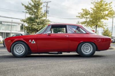 22万ドル(邦貨換算約3240万円)で落札されたアルファ ロメオ「ジュリア スプリントGTA」(C)Courtesy of RM Sotheby's