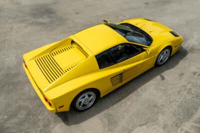 91万2500ドル(邦貨換算約1億3430万円)で落札されたフェラーリ「F512M」(C)Courtesy of RM Sotheby's