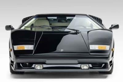 52万7500ドル（邦貨換算約7810万円）で売却されたランボルギーニ「カウンタック 25thアニバーサリー」（C）Courtesy of Broad Arrow