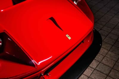 1100万5000ドル（邦貨換算約16億3600万円）で落札されたフェラーリ「F40コンペティツィオーネ」（C）Courtesy of RM Sotheby's