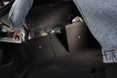 プジョー308：分割可倒式リアシート採用でラゲッジレイアウトフリーの実用性も高い308SW