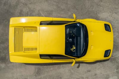 91万2500ドル(邦貨換算約1億3430万円)で落札されたフェラーリ「F512M」(C)Courtesy of RM Sotheby's