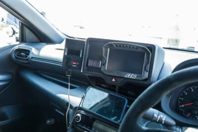 トヨタ GRヤリス：インパネまわりはレーシーな作りとなっている