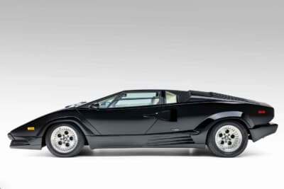 52万7500ドル（邦貨換算約7810万円）で売却されたランボルギーニ「カウンタック 25thアニバーサリー」（C）Courtesy of Broad Arrow