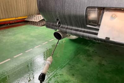 排気ガス（HC/CO）