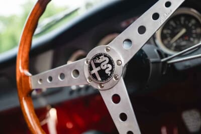 22万ドル(邦貨換算約3240万円)で落札されたアルファ ロメオ「ジュリア スプリントGTA」(C)Courtesy of RM Sotheby's