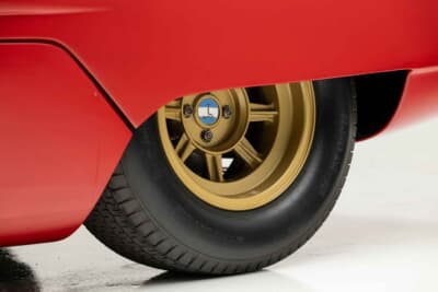 72万ドル（邦貨換算約1億700万円）で落札されたデ・トマソ「P70」C）Courtesy of RM Sotheby's