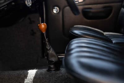 33万5000ドル（邦貨換算約4940万円）で落札されたフォルクスワーゲン「ビートル リムジン」C）Courtesy of RM Sotheby's