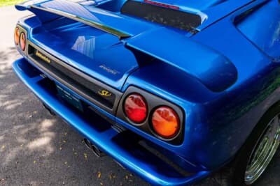 57万5000ドル（邦貨換算約約8480万円）で現在も販売中のランボルギーニ「ディアブロ SV モントレーエディション」（C）Courtesy of Broad Arrow