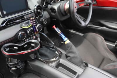 マツダ ロードスター：シフトノブ及びサイドブレーキレバーをNOS製で揃える