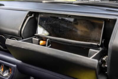 91万2500ドル(邦貨換算約1億3430万円)で落札されたフェラーリ「F512M」(C)Courtesy of RM Sotheby's