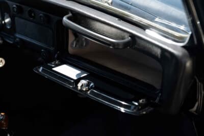 33万5000ドル（邦貨換算約4940万円）で落札されたフォルクスワーゲン「ビートル リムジン」C）Courtesy of RM Sotheby's