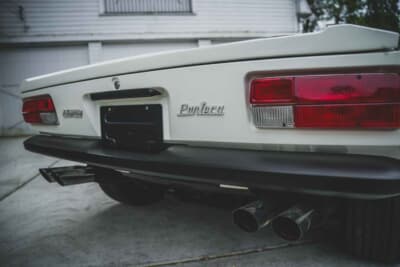 24万6400ドル（邦貨換算約3630万円）で落札されたデ・トマソ「パンテーラL」（C）Courtesy of RM Sotheby's