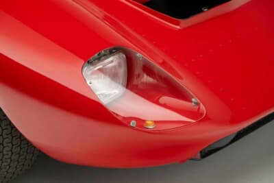 72万ドル（邦貨換算約1億700万円）で落札されたデ・トマソ「P70」C）Courtesy of RM Sotheby's