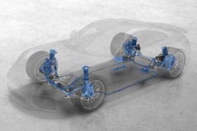 ポルシェ911ターボS:専用チューニングのPASMサスペンションやPDCC電気油圧ロールサポートなどを装備
