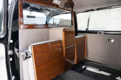 33万5000ドル（邦貨換算約4940万円）で落札されたフォルクスワーゲン「ビートル リムジン」C）Courtesy of RM Sotheby's