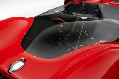 72万ドル（邦貨換算約1億700万円）で落札されたデ・トマソ「P70」C）Courtesy of RM Sotheby's