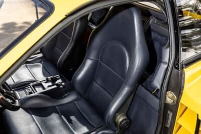 91万2500ドル(邦貨換算約1億3430万円)で落札されたフェラーリ「F512M」(C)Courtesy of RM Sotheby's