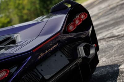 237万ドル（邦貨換算約3億4880万円）で落札されたランボルギーニ「シアン FKP37」（C）Courtesy of RM Sotheby's