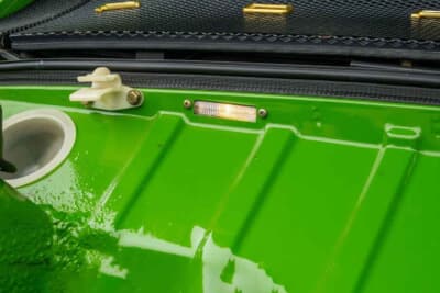 オークション終了後に6万4400ドル（邦貨換算約950万円）で販売されたポルシェ「914」（C）Courtesy of Broad Arrow