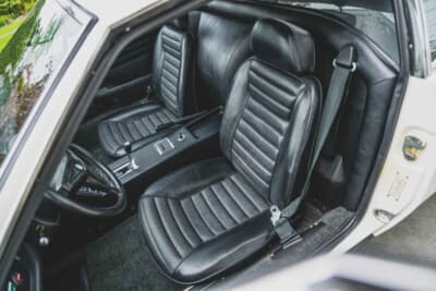 24万6400ドル（邦貨換算約3630万円）で落札されたデ・トマソ「パンテーラL」（C）Courtesy of RM Sotheby's