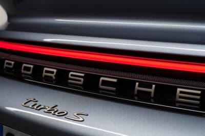 ポルシェ911ターボS:エクスクルーシブデザインリアライトを採用