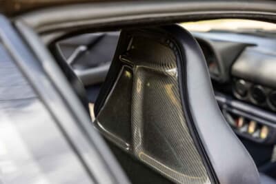 91万2500ドル(邦貨換算約1億3430万円)で落札されたフェラーリ「F512M」(C)Courtesy of RM Sotheby's