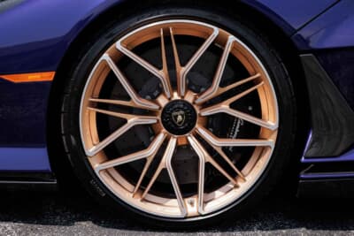 237万ドル（邦貨換算約3億4880万円）で落札されたランボルギーニ「シアン FKP37」（C）Courtesy of RM Sotheby's