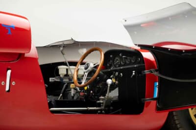 72万ドル（邦貨換算約1億700万円）で落札されたデ・トマソ「P70」C）Courtesy of RM Sotheby's