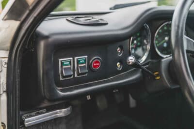 24万6400ドル（邦貨換算約3630万円）で落札されたデ・トマソ「パンテーラL」（C）Courtesy of RM Sotheby's